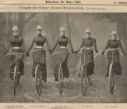 Дамский велосипедный клуб в Германии