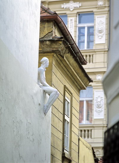 Человек на крыше Прага