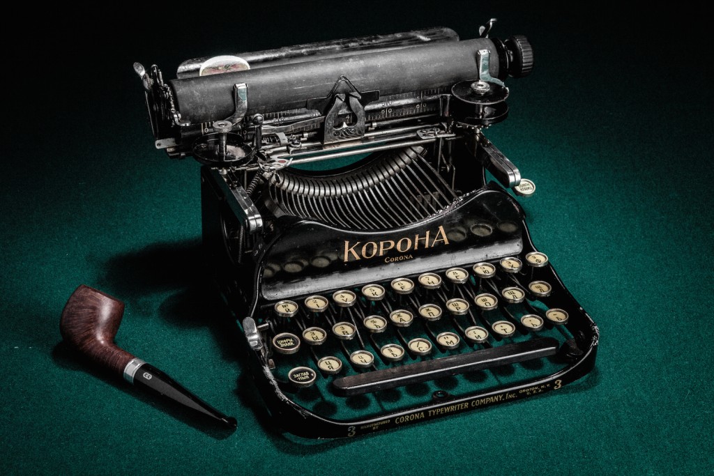 Пишущая машинка Corona 3